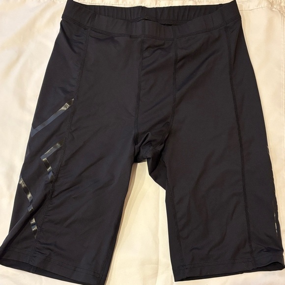 Men's 2XU Compression Black Performance Shorts - Picture 1 of 3